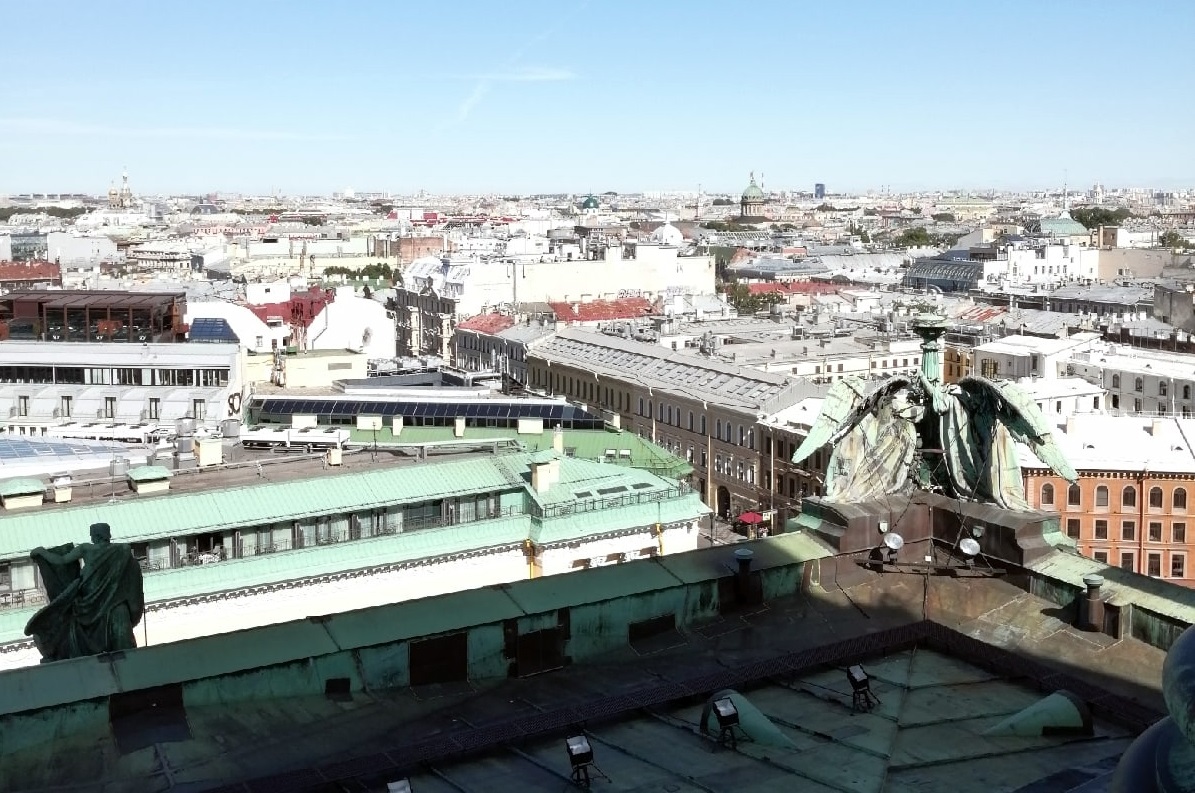 Прокуратура Петербурга требует заблокировать сайты с экскурсиями по крышам